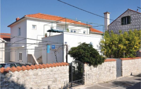 Lovely Apartment In Supetar With Wifi